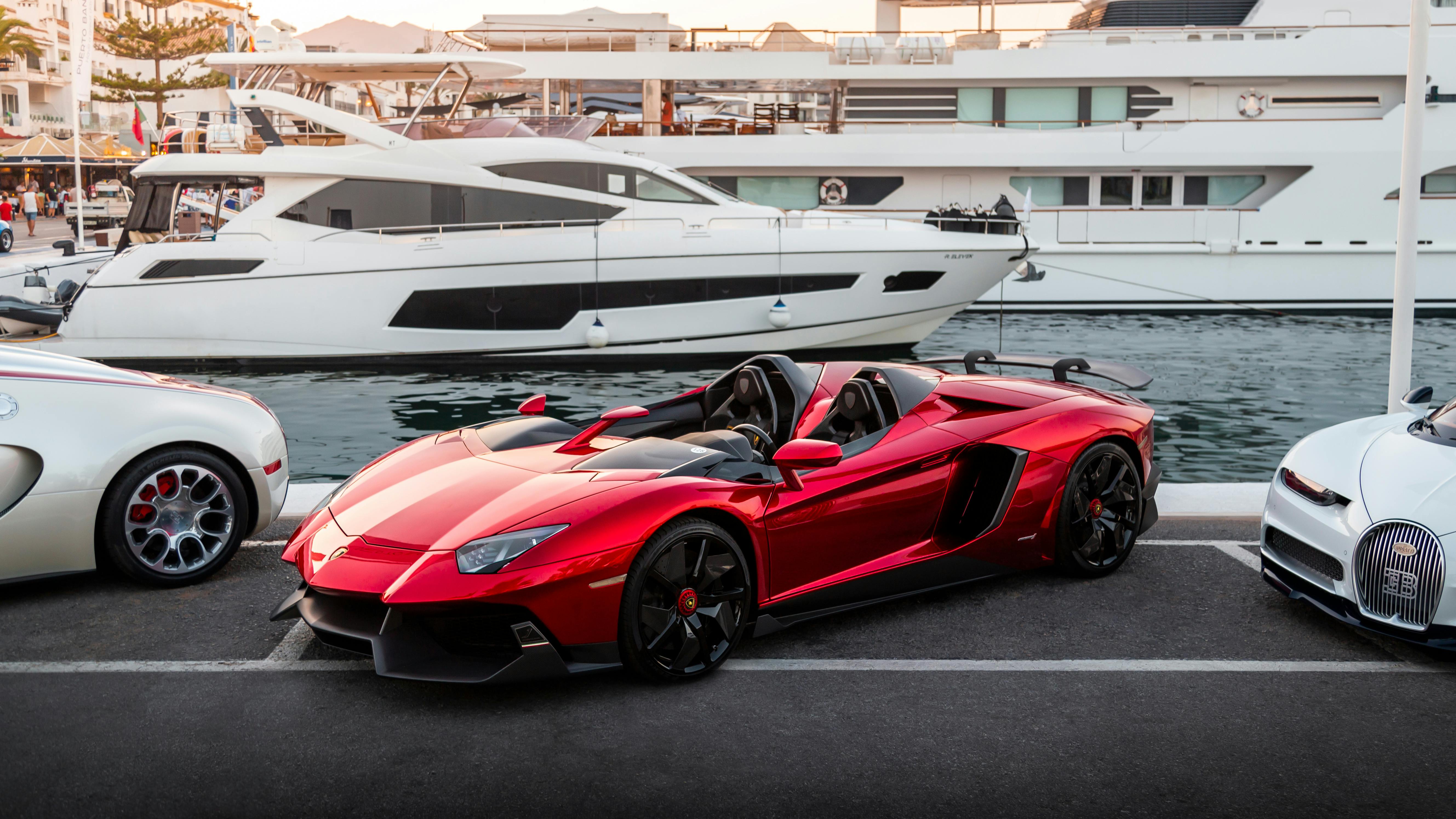 puerto-banus-marbella-lamborghini-costa-del-sol